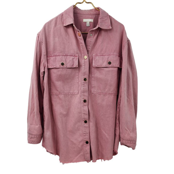 River Island Tops - River Island Pink Chambray Snap Button Raw Edge Gold Button Small Oversized